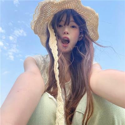 蜜桃女孩